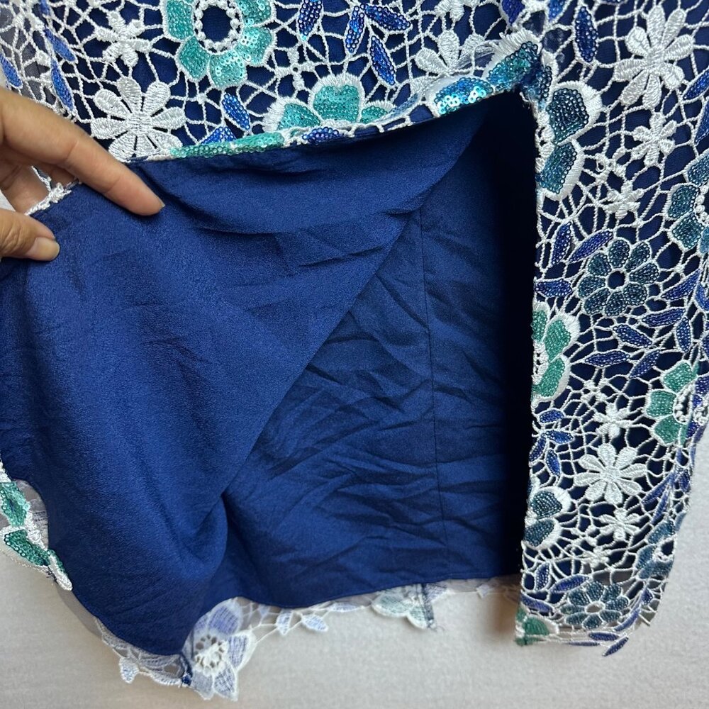 Dress the Population Blue White Floral Backless Lace Midi Dress - Picture 6 of 14